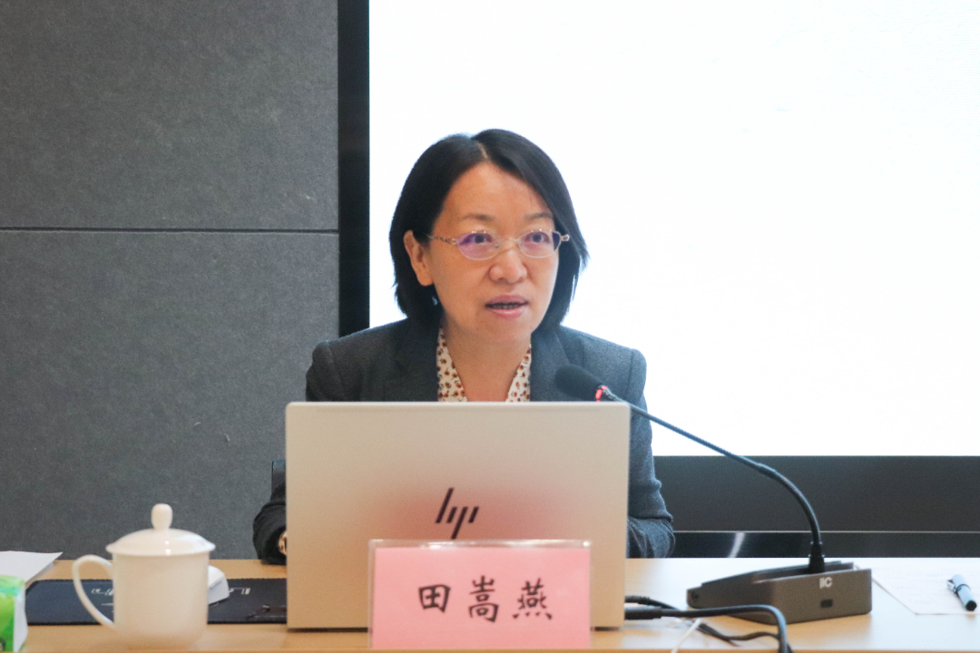 田嵩燕 (1).jpg